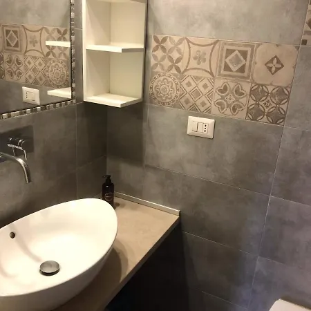 Relstay - Porta Venezia - Studio * מילאנו